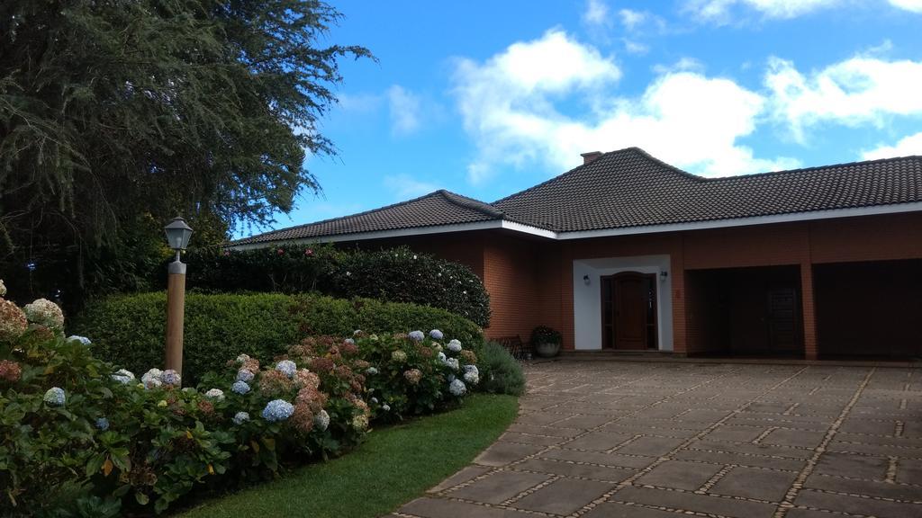 Pousada Casa Campos Bed & Breakfast - Campos do Jordao